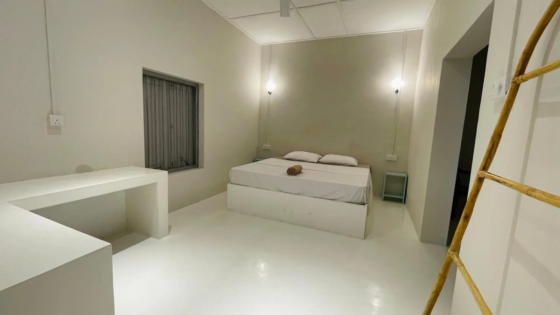 Coastal Getaway Hotel Negombo Guest house